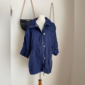 Anorak Navy Blue Crinkle Nylon Rain Coat, Size Medium